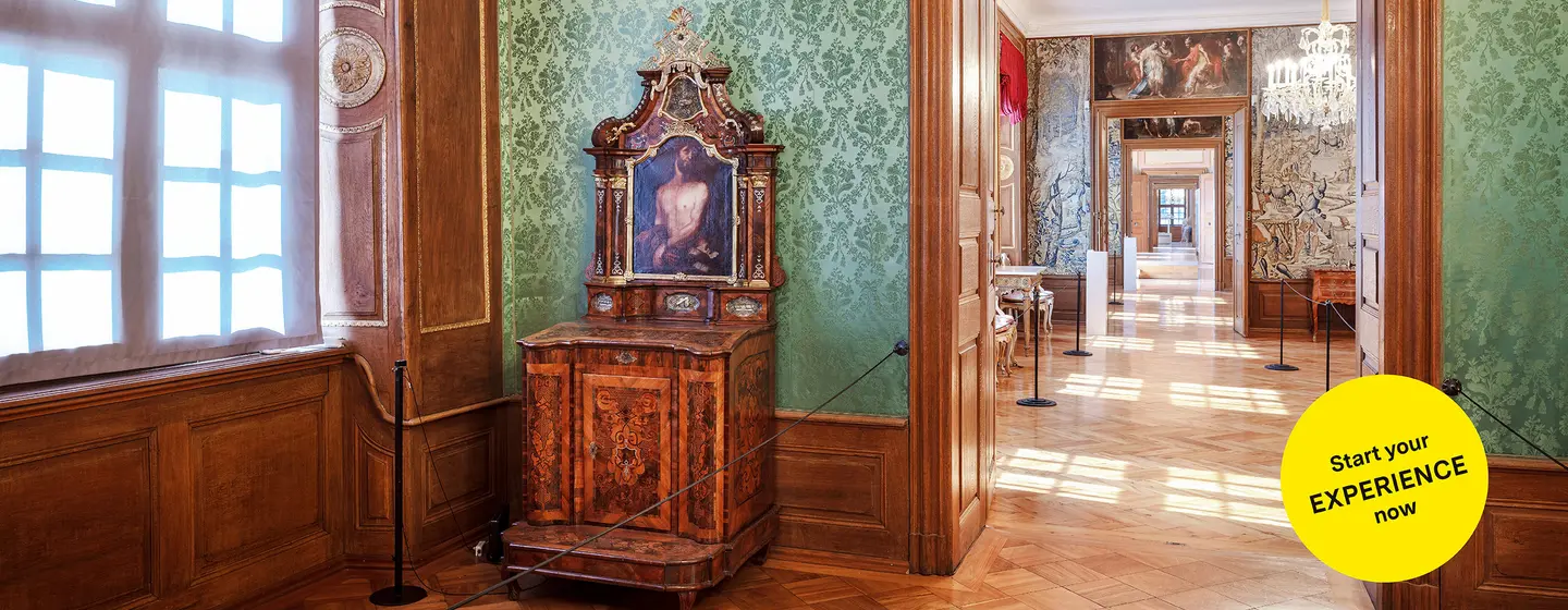 Motiv: Staaliche Schlösser und Gärten Baden-Württemberg, Illustration: JUNG:Kommunikation GmbH Meersburg New Palace, advertising banner for the app "Monument BW"